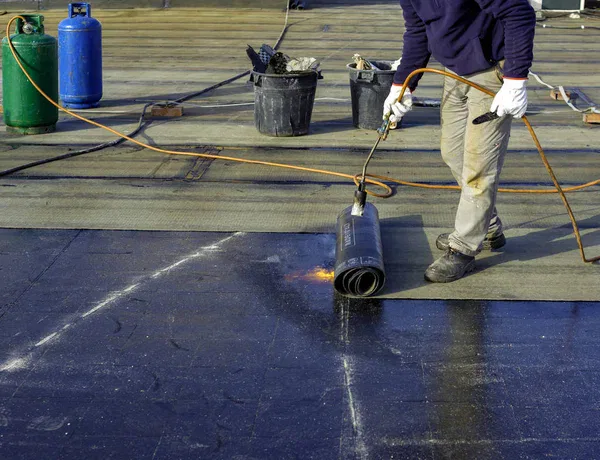 sealcoating asphalt road